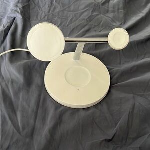 White Wireless Charging Stand